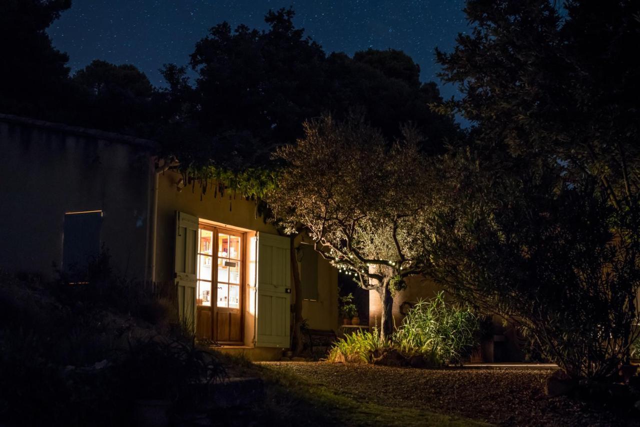 La Petite Maison Vaugines Esterno foto
