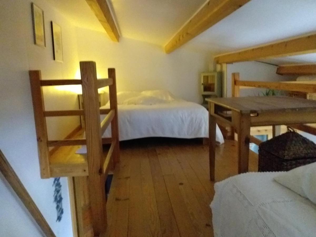 La Petite Maison Vaugines Esterno foto