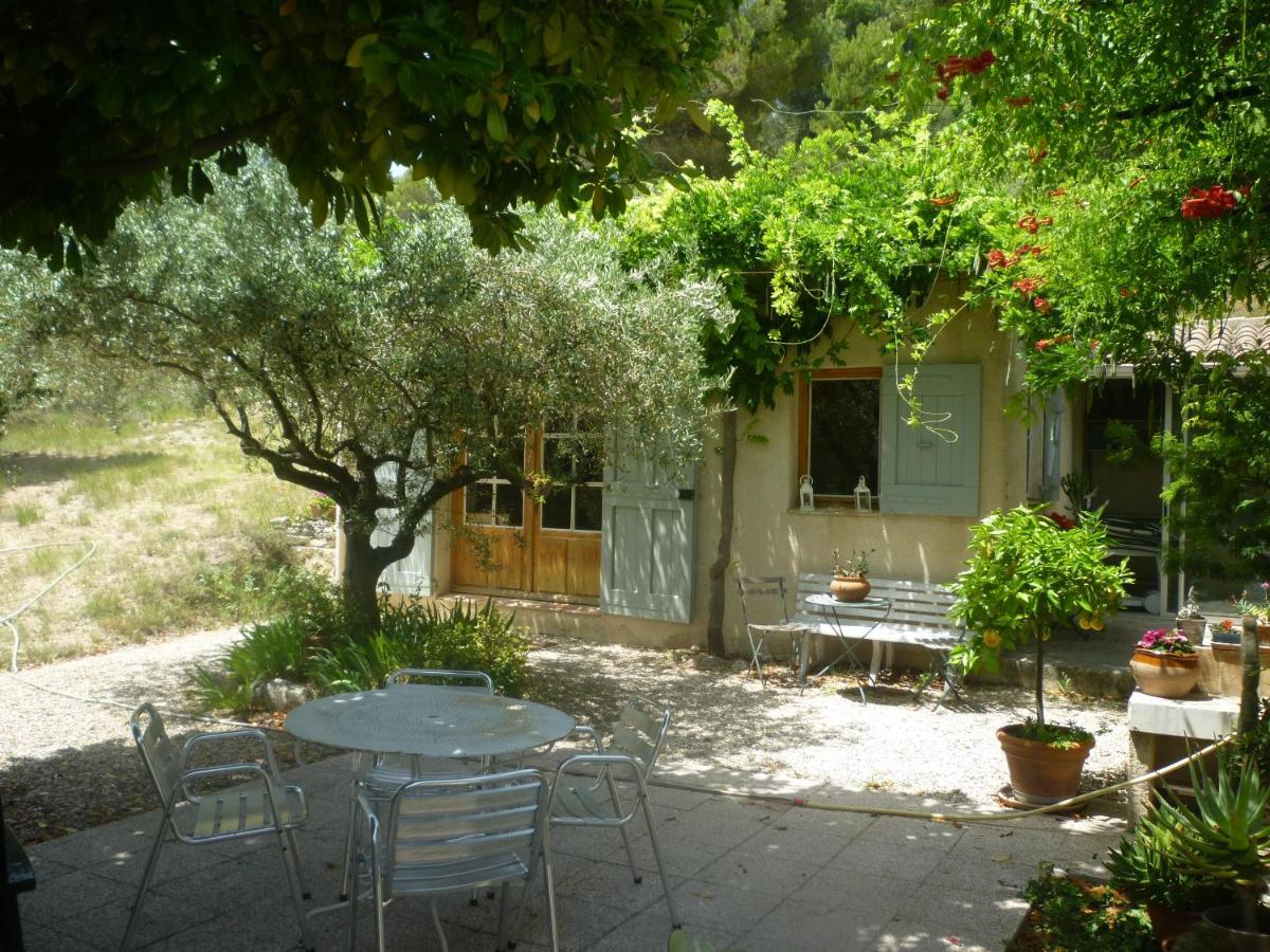 La Petite Maison Vaugines Esterno foto